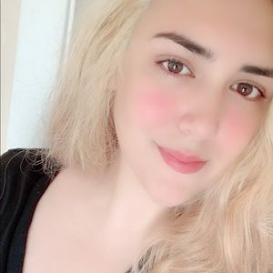 Meet your Posher, Helen